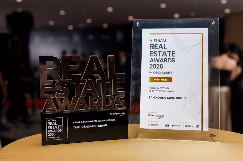 Above &amp; Beyond Real Estate Pioneers Vietnam 2026: Giải thưởng đặc biệt của Dot Property Vietnam Real Estate Awards 2026