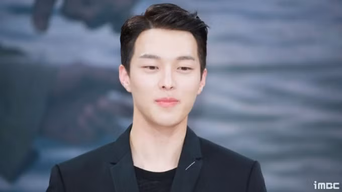 phim cua song hye kyo va jang ki yong chua len song da gay sot hinh 4