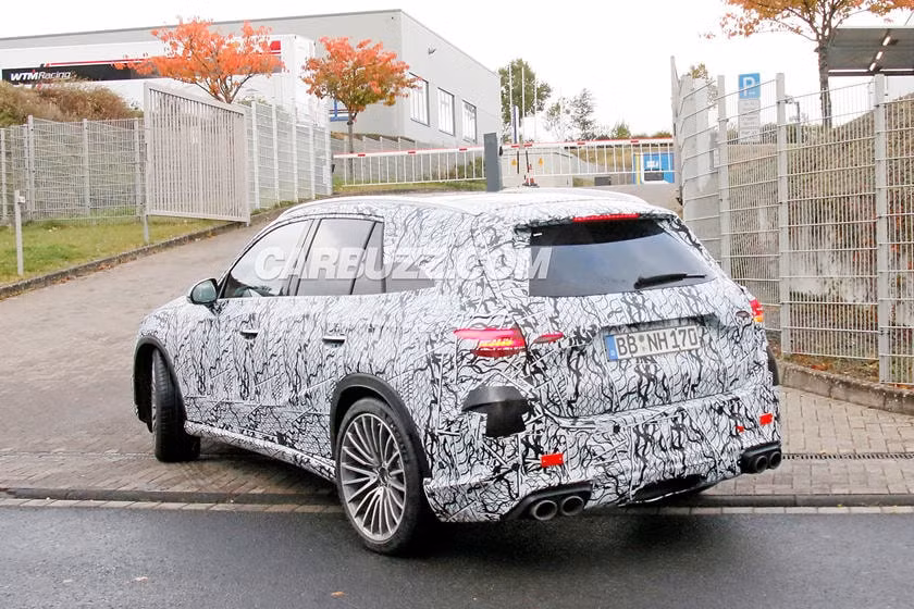 lan dau bat gap mercedes amg glc 45 dang chay thu nghiem hinh 3