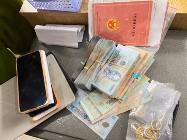 bat nhom tin dung den tu thanh hoa vao dak lak cho vay lai cat co 360 nam hinh 2