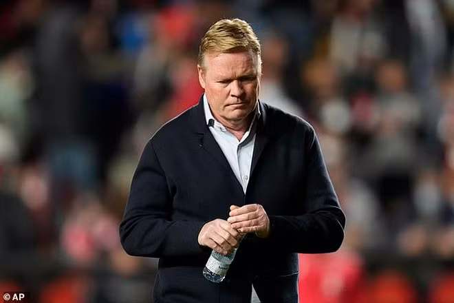 barcelona chinh thuc sa thai koeman xavi la ung vien thay the so 1 hinh 1