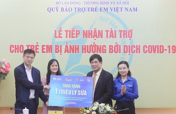 vinamilk ho tro cham soc tre em bi tac dong boi dai dich covid 19 hinh 3