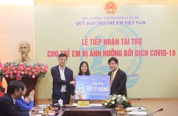 vinamilk ho tro cham soc tre em bi tac dong boi dai dich covid 19 hinh 1