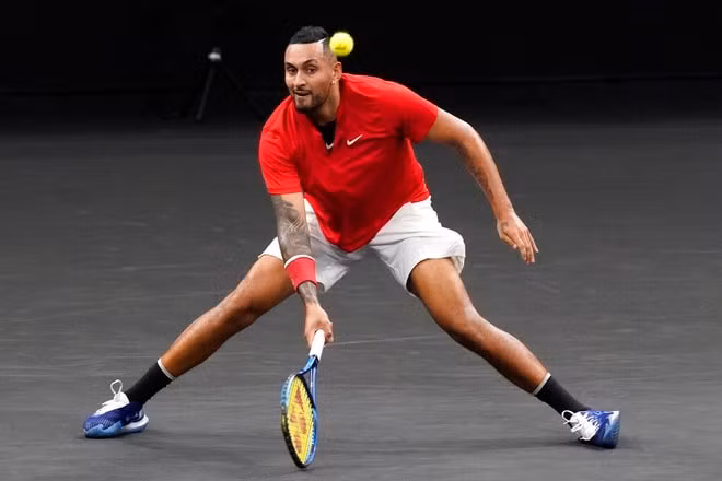 tay vot nick kyrgios bat ngo co dong thai che gieu djokovic hinh 1