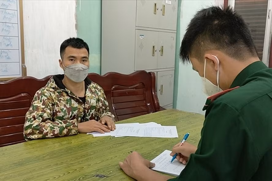 lang son bat giu nhom doi tuong dua nguoi nhap canh trai phep vao viet nam hinh 1