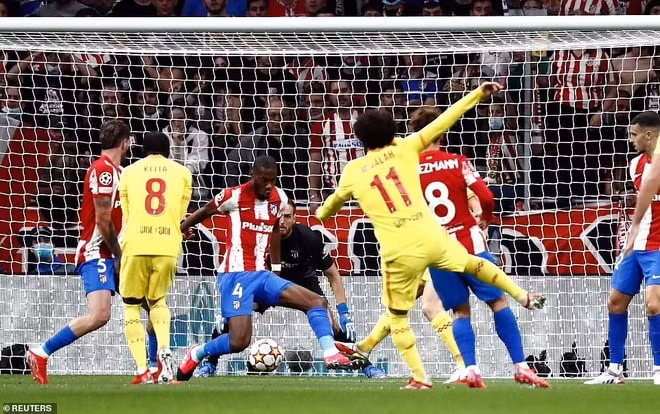 salah lap cong liverpool thang 3 2 atletico madrid tai vong bang champions league hinh 1