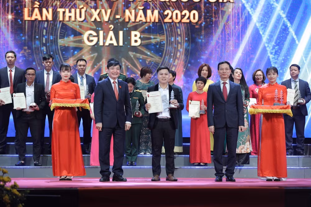 nguoi viet bao can di sau tim kiem nhung goc khuat dua ra duoc cac giai phap xu ly van de hinh 1
