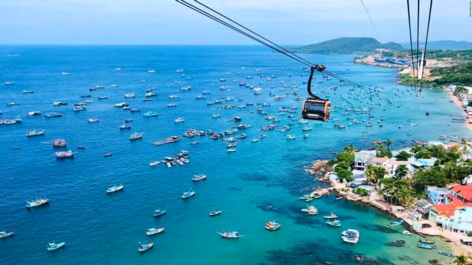 phu quoc thi diem don khach du lich quoc te co ho chieu vac xin hinh 2