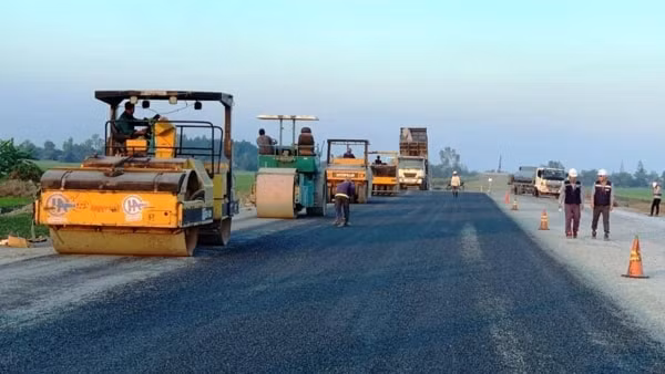Các nhà thầu thi công tuyến cao tốc phía Tây vùng ĐBSCL