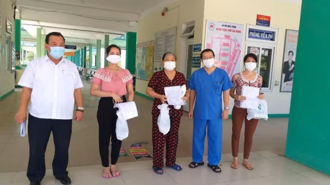 Trong các ngày qua nhiều bệnh nhân đã được xuất viện (ảnh TL).