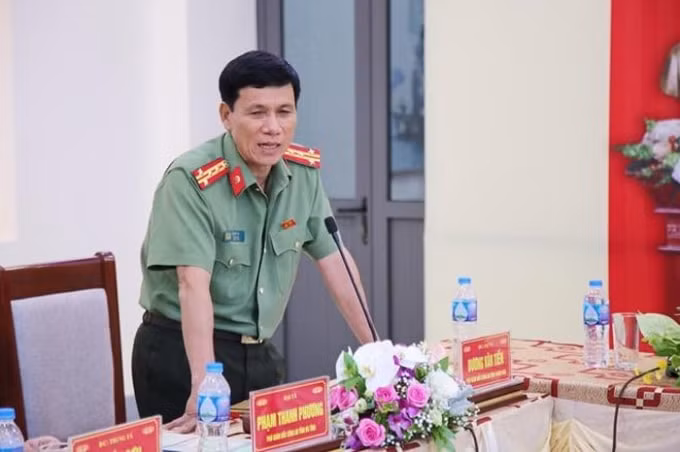 Đại tá Dương Văn Tiến là 1 trong số 6 cá nhân được trao tặng danh hiệu 