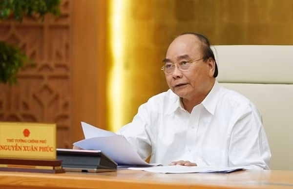 Thủ tướng Nguyễn Xuân Phúc phát biểu kết luận cuộc họp. Ảnh: VGP