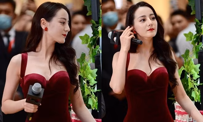 Những bức ảnh chưa chỉnh sửa làm lộ làn da kém đẹp của nữ diễn viên.