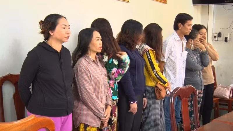 Các đối tượng tham gia vụ đánh bạc trên 100 triệu đồng đã bị Công an bắt giữ. Ảnh: internet.