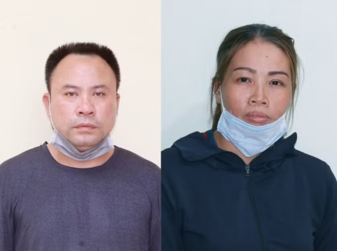 Hai đối tượng Phan Văn Mười và Vũ Thị Vân tại Cơ quan điều tra. Ảnh: CA Quảng Bình