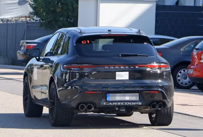 Porsche Macan phiên bản mới. Ảnh: Carscoops