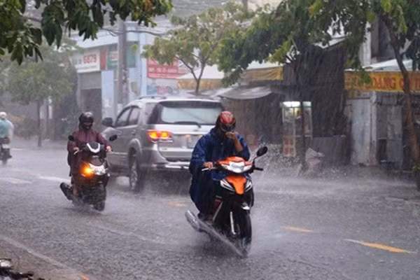 Dự báo thời tiết 11/9: Bắc Bộ và Thanh Hoá cảnh báo mưa dông.
