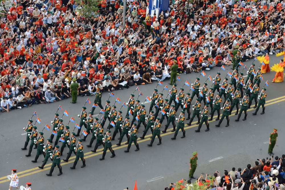 30_4dieubinh11144.jpg