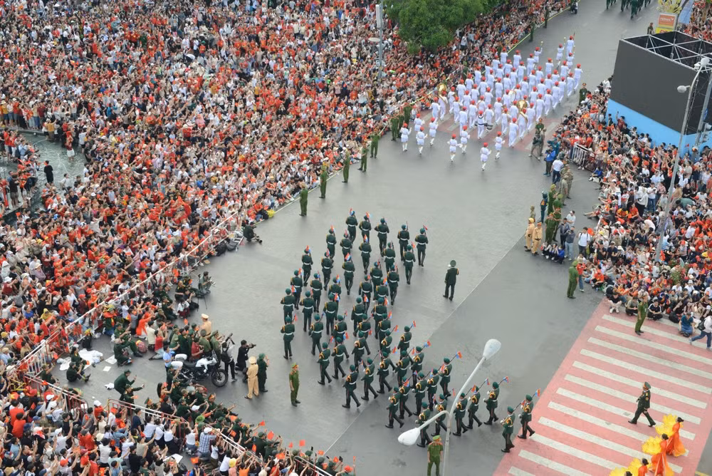 30_4dieubinh112.jpg