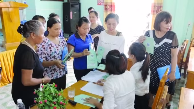 Chặng đường cán đích các mục tiêu của Nghị quyết 28-NQ/ TW vẫn còn đó nhiều công việc, nhiệm vụ nhưng với quyết tâm lớn của toàn ngành cùng những phương thức triển khai, từng bước gỡ khó thời gian tới sẽ giúp cho Nghị quyết đi vào cuộc sống hiệu quả cao hơn nữa.