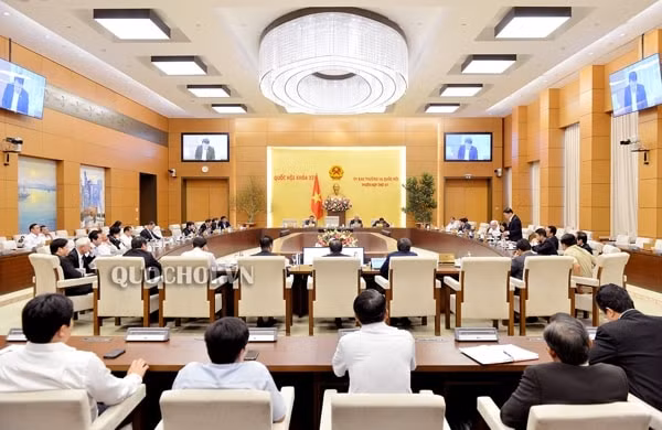 Ủy ban Thường vụ Quốc hội vừa ban hành một số Nghị quyết về việc sắp xếp các đơn vị hành chính một số địa phương thuộc vùng Đông Nam bộ. Ảnh: Quochoi.vn.