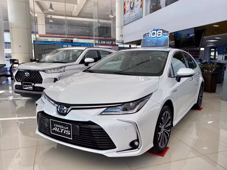 Toyota Corolla Altis phiên bản mới nhất tại thị trường Việt Nam