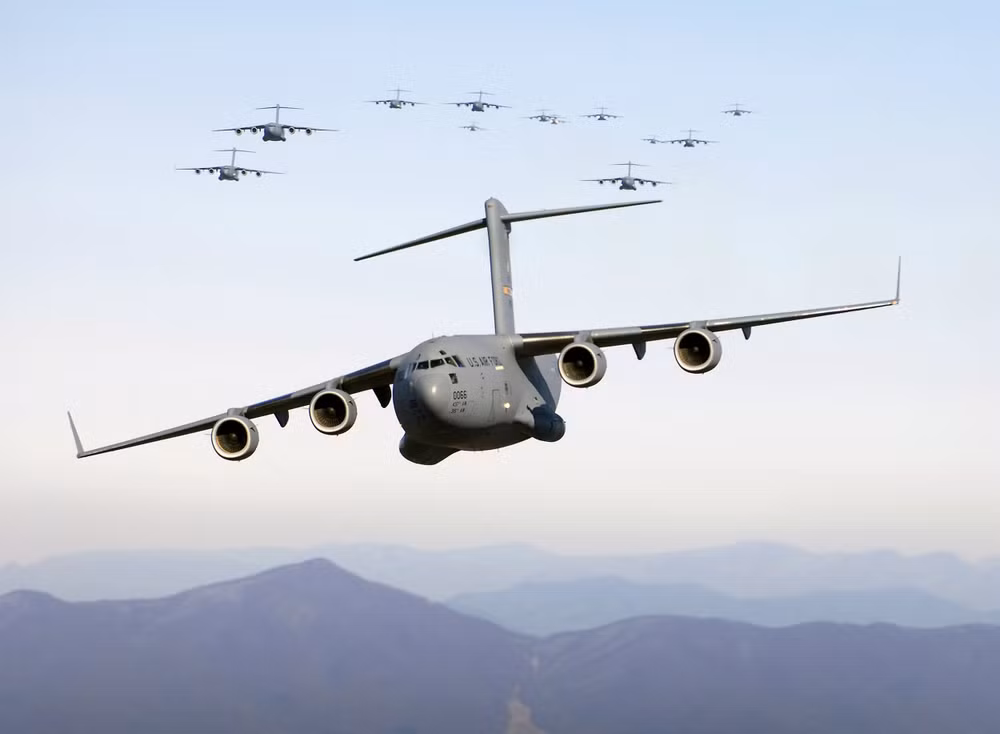 c-17_aircraft_over_over_the_blue_ridge_mountains_2005.jpg
