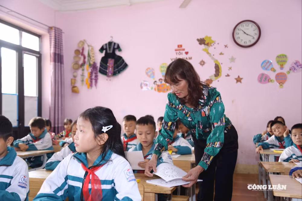 ể chính sách khả thi và bền vững, việc siết dạy thêm cần đi kèm bảo đảm đời sống giáo viên, làm rõ trách nhiệm pháp lý và tôn trọng quyền tự do kinh doanh hợp hiến.