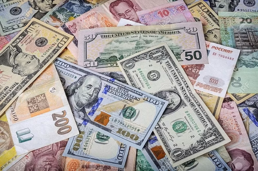 Tỷ giá ngoại tệ hôm nay 8/1 Đồng USD dao động trong phạm vi hẹp