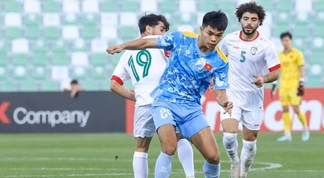 Lê Phát không có tên trong danh sách ĐT U23 Việt Nam đăng ký lên AFC.