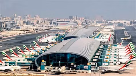 Sân bay Dubai. Ảnh: DXB