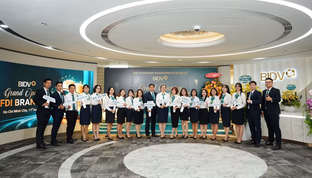 tap-the-chi-nhanh-fdi-i-ngay-khai-truong-hoat-dong.jpg