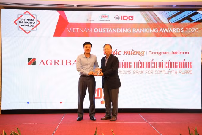 Agribank nhận giải thưởng 