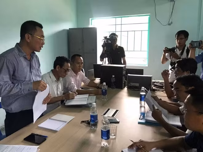 Đoàn công tác của Bộ Công Thương làm việc với Công ty cổ phần Thủy điện miền Trung.