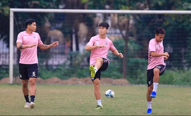 Duy Mạnh chuẩn bị gia hạn hợp đồng với Hà Nội FC. Ảnh: TL