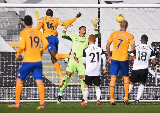 Everton đã bảo vệ tỷ số 3-2 trước Fulham cho đến khi hồi còi mãn cuộc được vang lên. Ảnh: getty